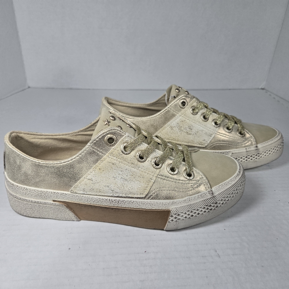 Blowfish Malibu Walk On Soft Gold Tennis Shoe Sneakers Size 7M - Picture 2 of 11